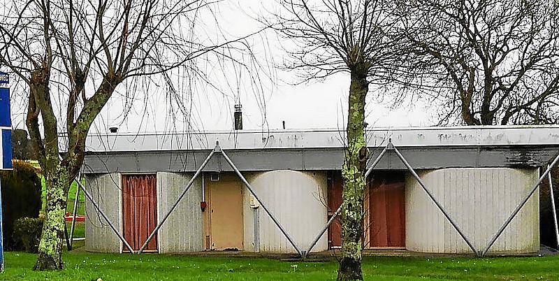 Plouhinec.jpg - Le Mille club, qui existe depuis les années 1970, va être remis aux normes.