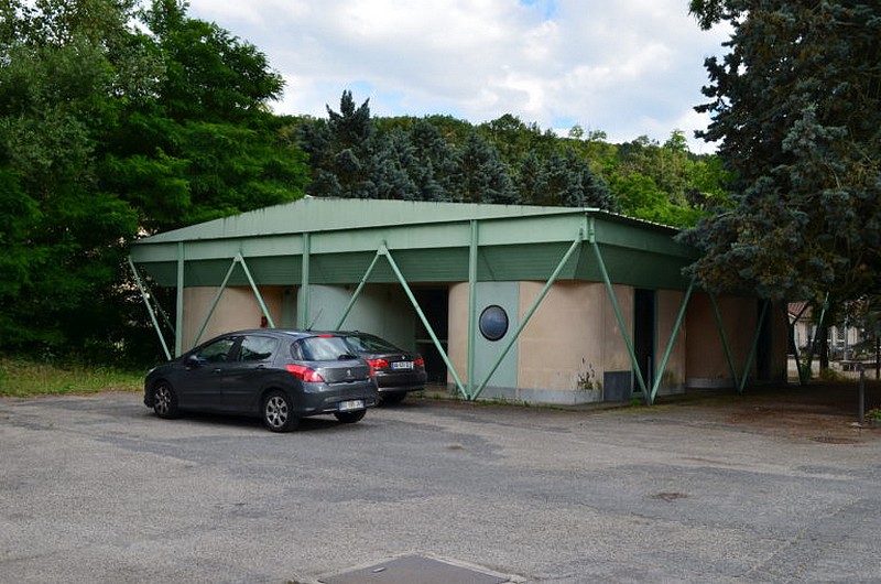 St Romain en Gier.jpg