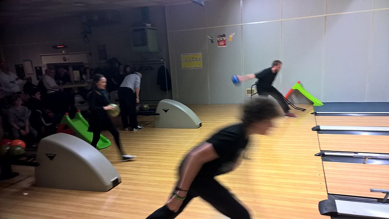 bowling16-0035.jpg