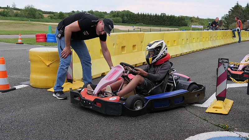 kart19-0016.jpg