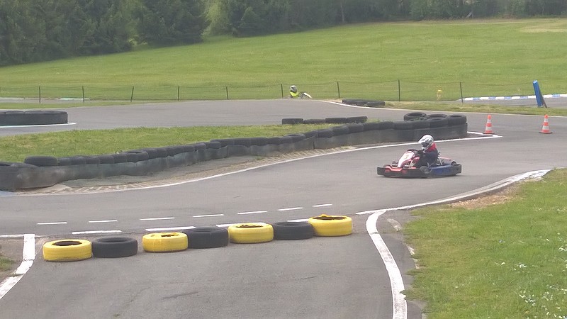 kart19-0124.jpg